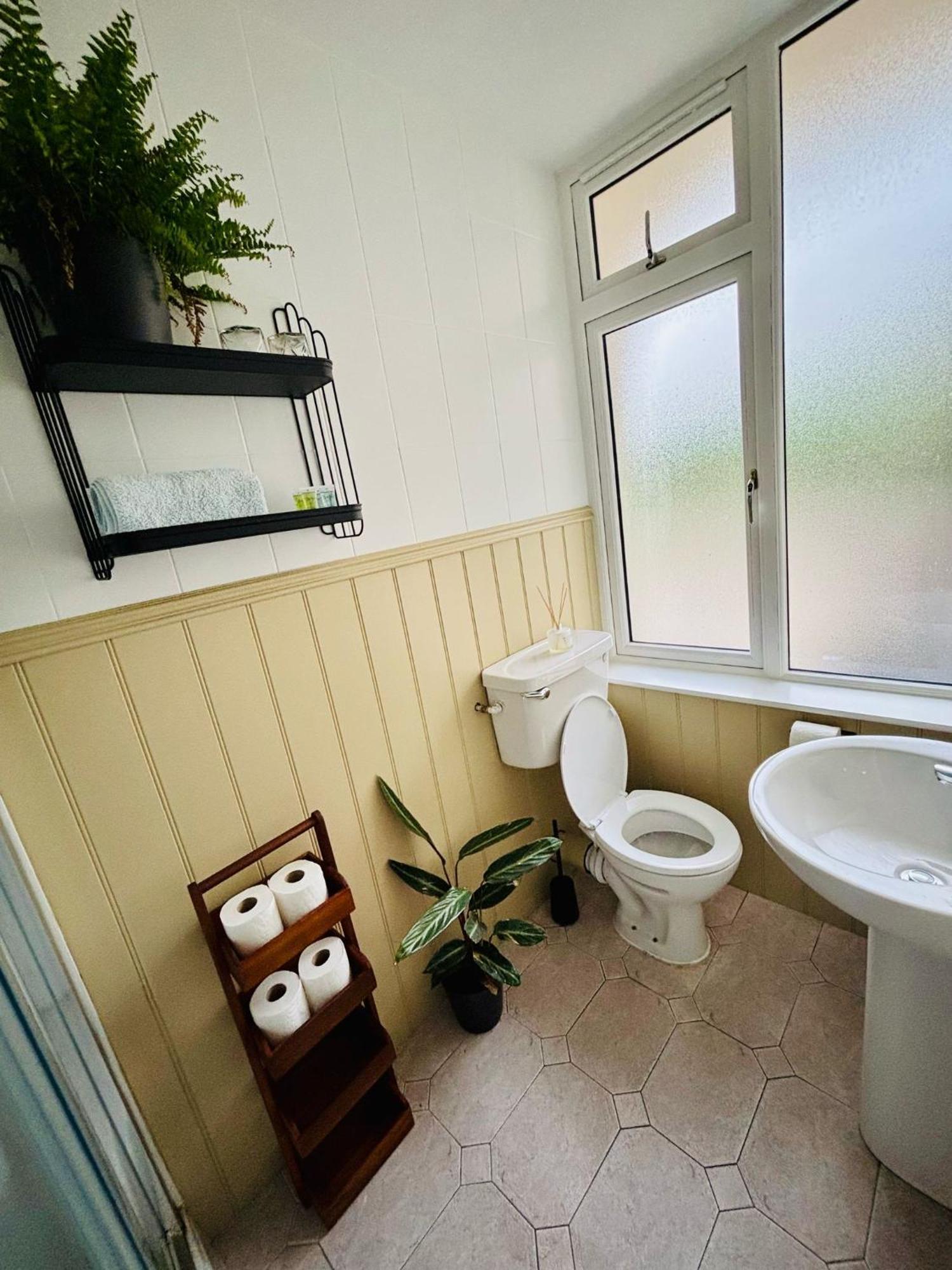 The Tower House B&B Томастаун Экстерьер фото