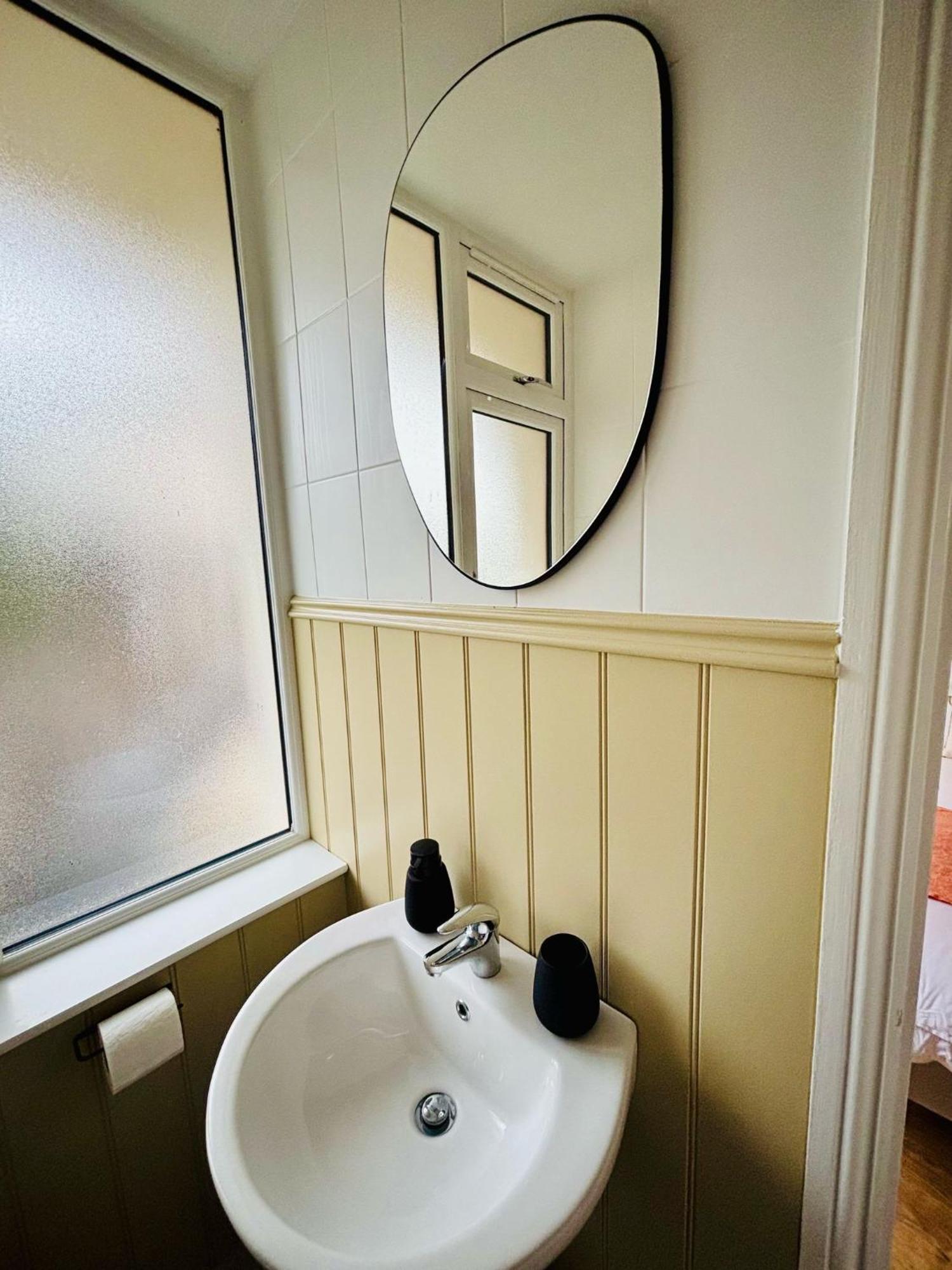 The Tower House B&B Томастаун Экстерьер фото